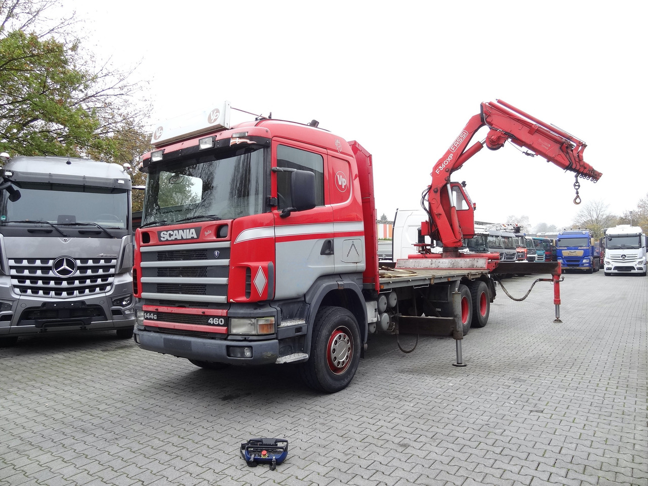 Scania R144 460 6X4 Fassi 360 bis 25 Meter - Грузовик бортовой/ Платформа, Автоманипулятор: фото 1 Scania R144 460 6X4 Fassi 360 bis 25 Meter - Грузовик бортовой/ Платформа, Автоманипулятор: фото 1