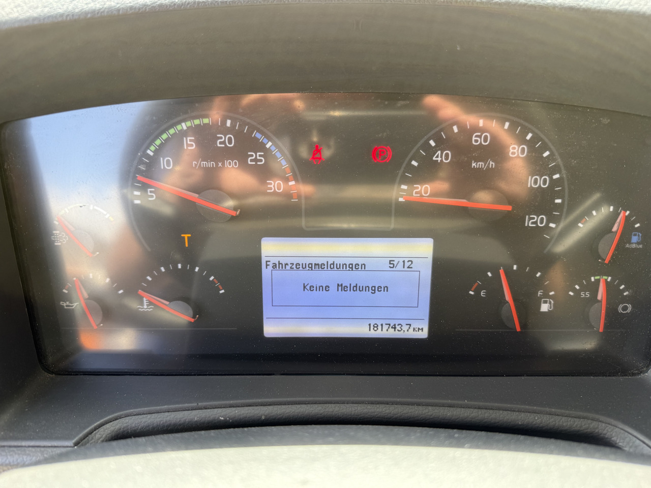 Volvo FL210 14 Tonner - Тентованный грузовик: фото 5 Volvo FL210 14 Tonner - Тентованный грузовик: фото 5