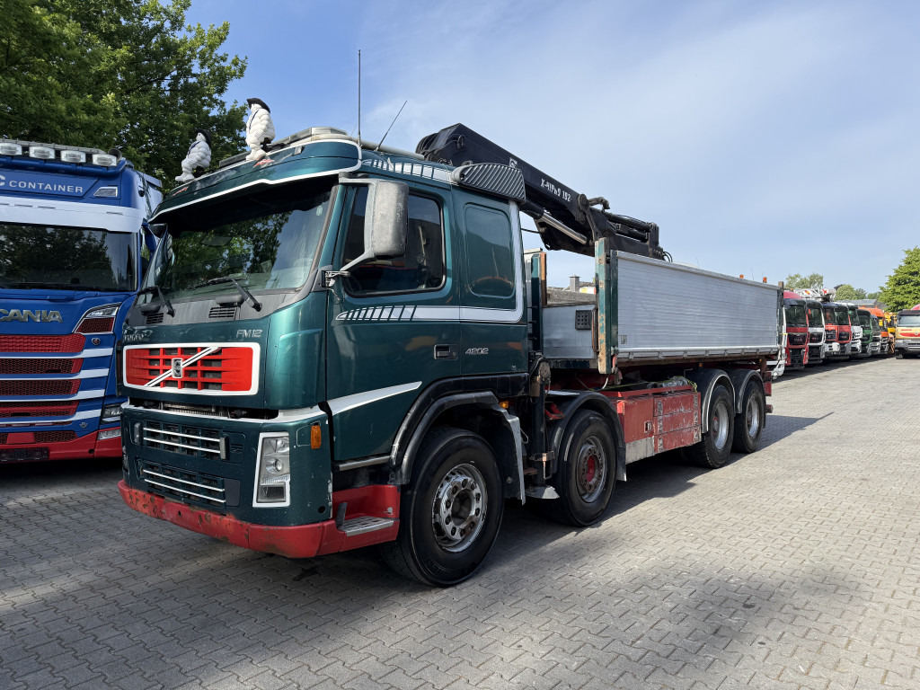 Volvo FM12 420 8X4 Kipper Kran Hiab 192-4 - Автоманипулятор, Самосвал: фото 1 Volvo FM12 420 8X4 Kipper Kran Hiab 192-4 - Автоманипулятор, Самосвал: фото 1