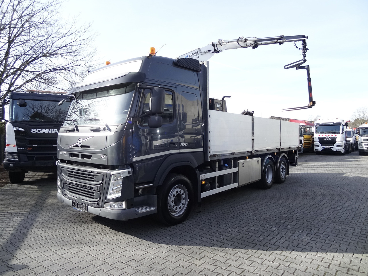 Volvo FM370 6X2*4 Kennis K14 Kran - Грузовик бортовой/ Платформа, Автоманипулятор: фото 1 Volvo FM370 6X2*4 Kennis K14 Kran - Грузовик бортовой/ Платформа, Автоманипулятор: фото 1