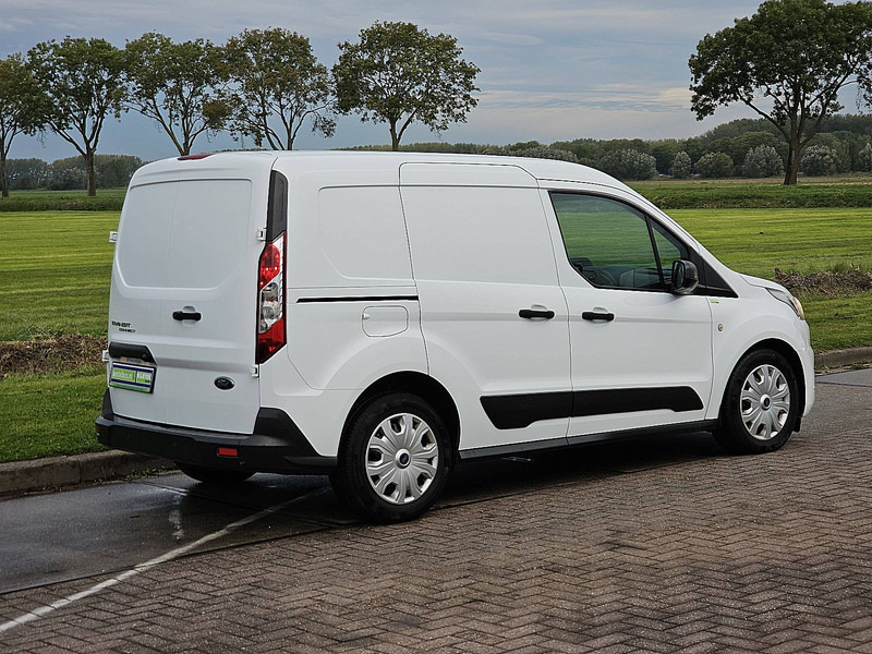 Ford Transit Connect L1 Navi 3 Zits! - Малотоннажный фургон: фото 3 Ford Transit Connect L1 Navi 3 Zits! - Малотоннажный фургон: фото 3