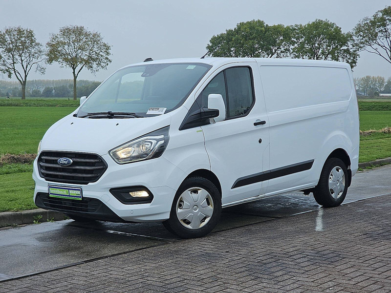 Ford Transit Custom 2.0 L1H1 Navi Euro6 - Легковой фургон: фото 2 Ford Transit Custom 2.0 L1H1 Navi Euro6 - Легковой фургон: фото 2