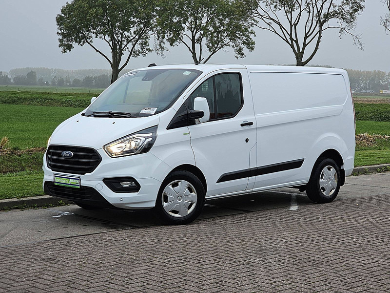 Ford Transit Custom 2.0 L1H1 Navi Euro6 - Легковой фургон: фото 2 Ford Transit Custom 2.0 L1H1 Navi Euro6 - Легковой фургон: фото 2