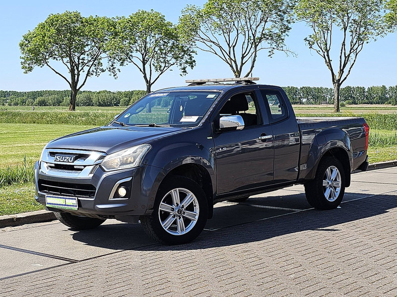 Isuzu D-max 1.9D ac automaat EURO6 - Пикап: фото 2 Isuzu D-max 1.9D ac automaat EURO6 - Пикап: фото 2