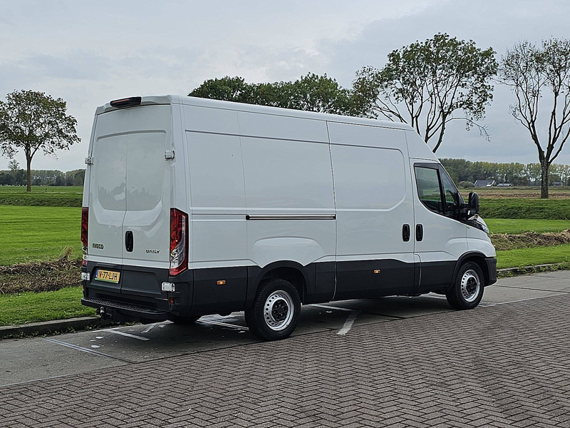 Iveco Daily 35S14 L2H2 3.5T-AHG Euro6! - Цельнометаллический фургон: фото 3 Iveco Daily 35S14 L2H2 3.5T-AHG Euro6! - Цельнометаллический фургон: фото 3