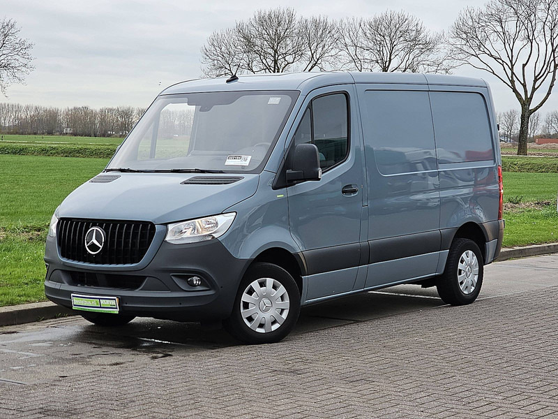 Mercedes-Benz Sprinter 211 automaat EURO6 - Легковой фургон: фото 2 Mercedes-Benz Sprinter 211 automaat EURO6 - Легковой фургон: фото 2