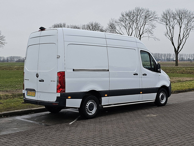 Mercedes-Benz Sprinter 311 L2H2 Wp-Inrichting ! - Цельнометаллический фургон: фото 3 Mercedes-Benz Sprinter 311 L2H2 Wp-Inrichting ! - Цельнометаллический фургон: фото 3