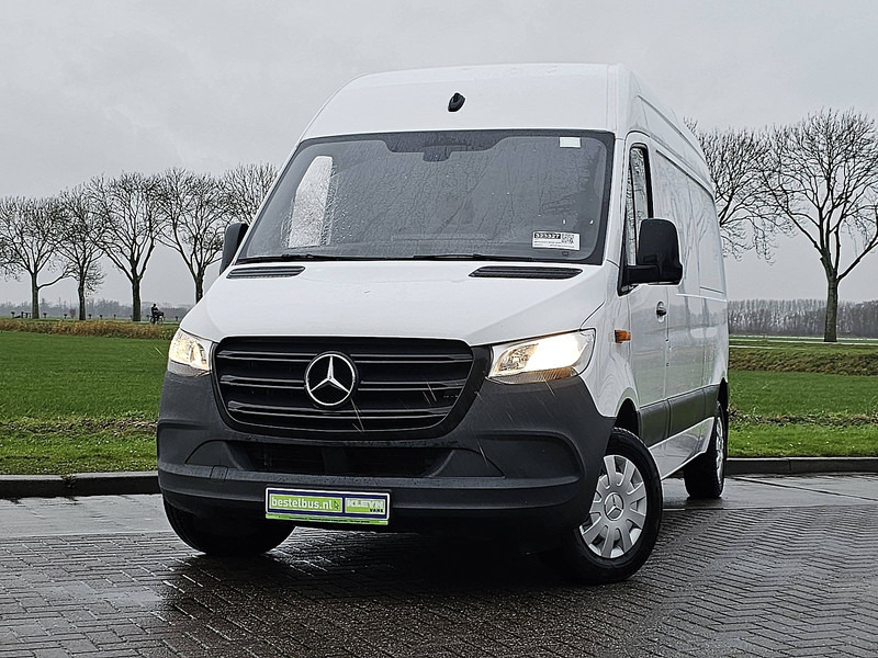 Mercedes-Benz Sprinter 315 L2H2 Mbux AC Euro6! - Цельнометаллический фургон: фото 1 Mercedes-Benz Sprinter 315 L2H2 Mbux AC Euro6! - Цельнометаллический фургон: фото 1
