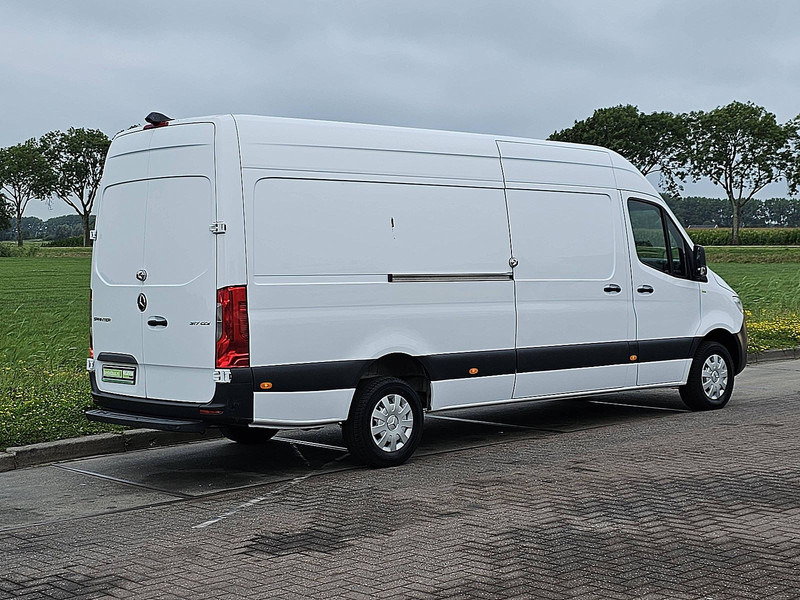 Mercedes-Benz Sprinter 317 L3H2 Maxi Navi Euro6 - Цельнометаллический фургон: фото 3 Mercedes-Benz Sprinter 317 L3H2 Maxi Navi Euro6 - Цельнометаллический фургон: фото 3