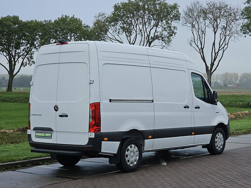 Mercedes-Benz eSprinter 320 L2H2 81kWh Nieuw - Цельнометаллический фургон, Электрический фургон: фото 3 Mercedes-Benz eSprinter 320 L2H2 81kWh Nieuw - Цельнометаллический фургон, Электрический фургон: фото 3