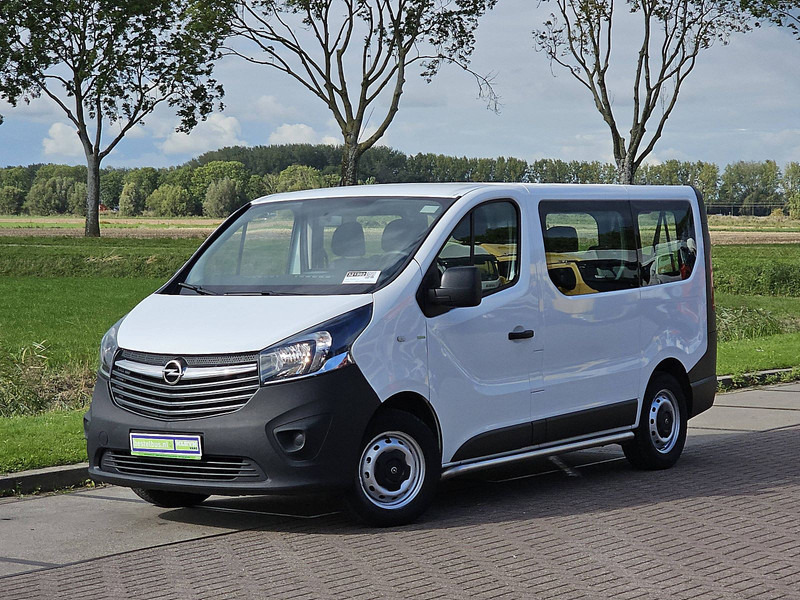 Opel Vivaro 1.6 L1 Combi 9p Airco - Микроавтобус, Пассажирский фургон: фото 2 Opel Vivaro 1.6 L1 Combi 9p Airco - Микроавтобус, Пассажирский фургон: фото 2