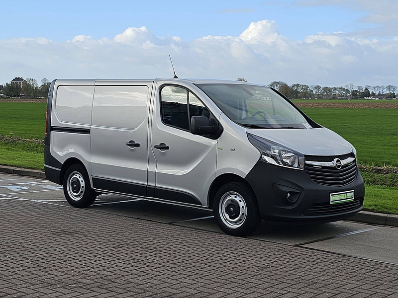 Opel Vivaro 1.6 L1H1 Navi Euro6 AC! - Легковой фургон: фото 5 Opel Vivaro 1.6 L1H1 Navi Euro6 AC! - Легковой фургон: фото 5
