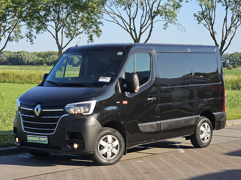 Renault Master 2.3 DCI 150 L1H1 - Цельнометаллический фургон: фото 2 Renault Master 2.3 DCI 150 L1H1 - Цельнометаллический фургон: фото 2