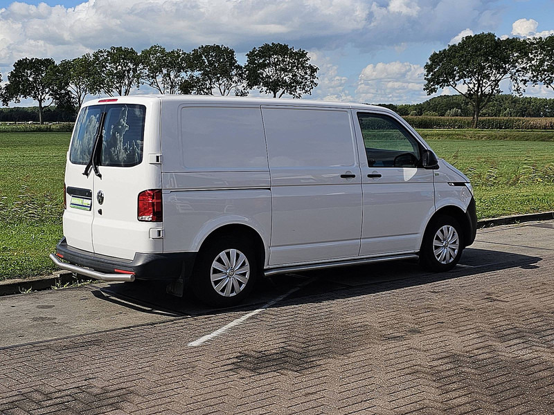 Volkswagen Transporter 2.0 TDI ac carplay EURO6 - Легковой фургон: фото 3 Volkswagen Transporter 2.0 TDI ac carplay EURO6 - Легковой фургон: фото 3
