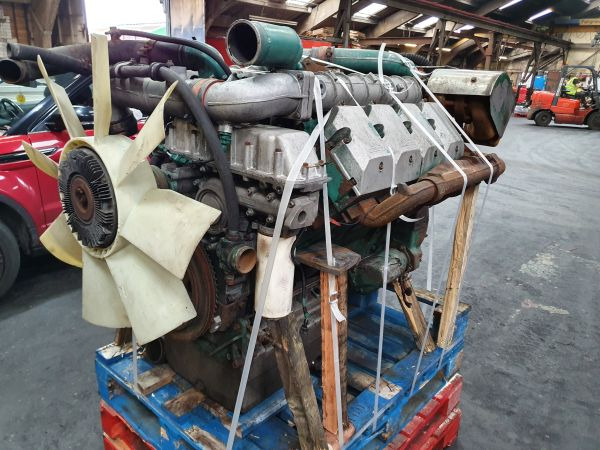 Двигатель для Промышленного оборудования Deutz TCD2015 V08: фото 9