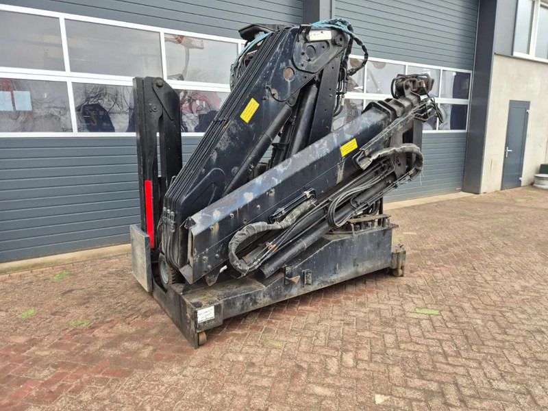 Hiab R240-F2 - Стрела: фото 1 Hiab R240-F2 - Стрела: фото 1