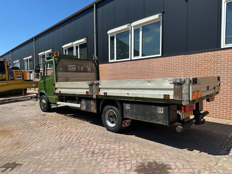 Mercedes-Benz Vario 816D - Грузовик бортовой/ Платформа: фото 2 Mercedes-Benz Vario 816D - Грузовик бортовой/ Платформа: фото 2