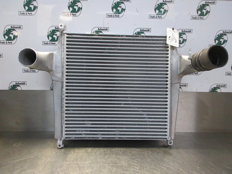 DAF 1708380 INTERCOOLER DAF PX7 EURO 6 NIEUWE & GEBRUIK OP VOORRAAAD - Интеркулер для Грузовиков: фото 4 DAF 1708380 INTERCOOLER DAF PX7 EURO 6 NIEUWE & GEBRUIK OP VOORRAAAD - Интеркулер для Грузовиков: фото 4