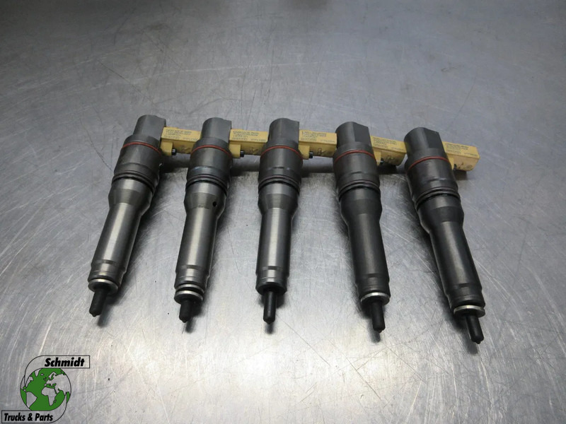 DAF 2005596 INJECTOR DAF MX 13 U2 460 PK EURO 6 5X OPVOORRAAD - Топливный фильтр для Грузовиков: фото 1 DAF 2005596 INJECTOR DAF MX 13 U2 460 PK EURO 6 5X OPVOORRAAD - Топливный фильтр для Грузовиков: фото 1