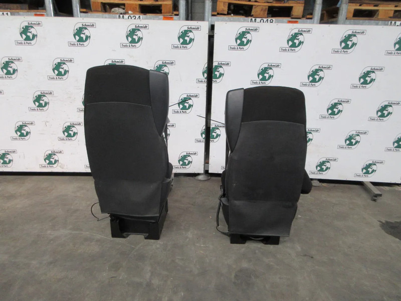 DAF 2104652 // 2105712 STOELEN SET DAF XF CF 480 MODEL 2021 - Сиденье для Грузовиков: фото 3 DAF 2104652 // 2105712 STOELEN SET DAF XF CF 480 MODEL 2021 - Сиденье для Грузовиков: фото 3