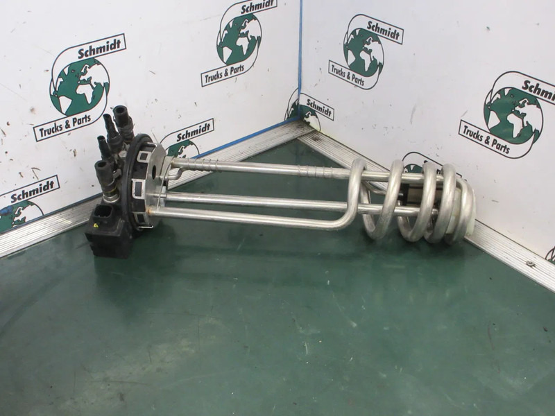 DAF 2386456 // 2134681 AD BLUE AANZUIG SYSTEEM DAF 450 EURO 6 - Подготовка топлива для Грузовиков: фото 3 DAF 2386456 // 2134681 AD BLUE AANZUIG SYSTEEM DAF 450 EURO 6 - Подготовка топлива для Грузовиков: фото 3