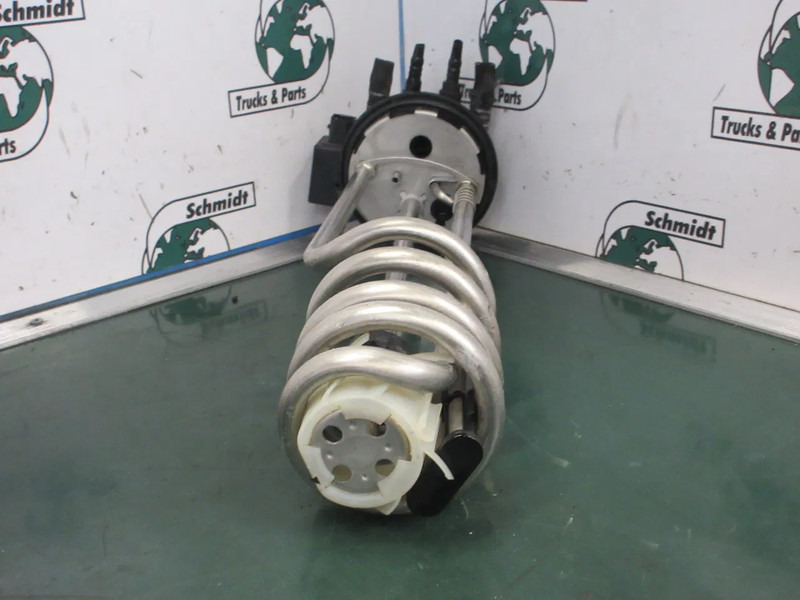 DAF 2386456 // 2134681 AD BLUE AANZUIG SYSTEEM DAF 450 EURO 6 - Подготовка топлива для Грузовиков: фото 4 DAF 2386456 // 2134681 AD BLUE AANZUIG SYSTEEM DAF 450 EURO 6 - Подготовка топлива для Грузовиков: фото 4