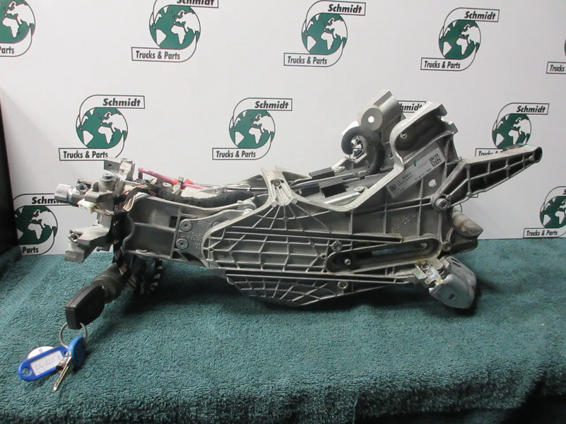 MAN 81.46113-6289 // 81.46433-6020 // 81.64633-6019 // STUURKOLOM MAN 18.510 EURO 6 - Рулевая колонка для Грузовиков: фото 2 MAN 81.46113-6289 // 81.46433-6020 // 81.64633-6019 // STUURKOLOM MAN 18.510 EURO 6 - Рулевая колонка для Грузовиков: фото 2