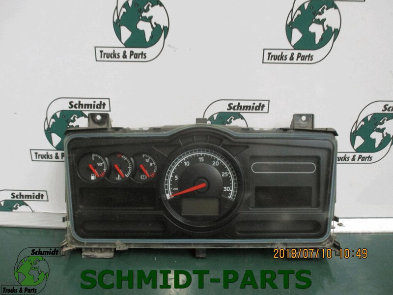 Renault 7420977584 Premium Instrumentenpaneel - Приборная панель для Грузовиков: фото 1 Renault 7420977584 Premium Instrumentenpaneel - Приборная панель для Грузовиков: фото 1