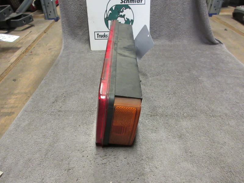 Scania 1792389 ACHTERLAMP SCANIA R SERIE MODEL EURO 6 RECHTS - Задний фонарь для Грузовиков: фото 4 Scania 1792389 ACHTERLAMP SCANIA R SERIE MODEL EURO 6 RECHTS - Задний фонарь для Грузовиков: фото 4