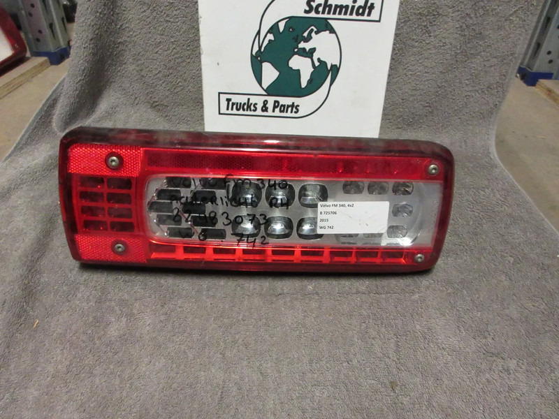 Volvo 82483074 // 82483073 // 159509 // 159519 LED ACHTERLAMP R+L VOLVO EURO 6 - Задний фонарь для Грузовиков: фото 2 Volvo 82483074 // 82483073 // 159509 // 159519 LED ACHTERLAMP R+L VOLVO EURO 6 - Задний фонарь для Грузовиков: фото 2