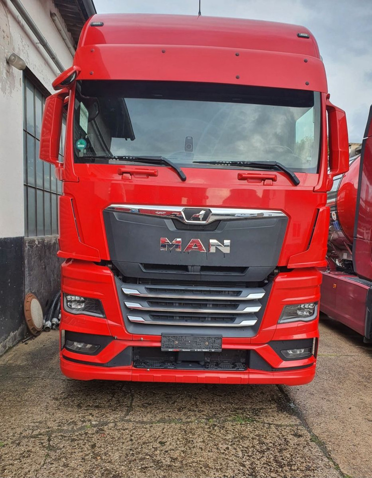 MAN 18.510 + ADR + TÜV/Wartung neu + 351 Tkm + Top - Тягач: фото 3 MAN 18.510 + ADR + TÜV/Wartung neu + 351 Tkm + Top - Тягач: фото 3