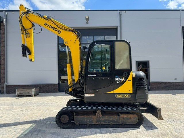 Hyundai Robex 55-7A Minigraver - Мини-экскаватор: фото 1 Hyundai Robex 55-7A Minigraver - Мини-экскаватор: фото 1