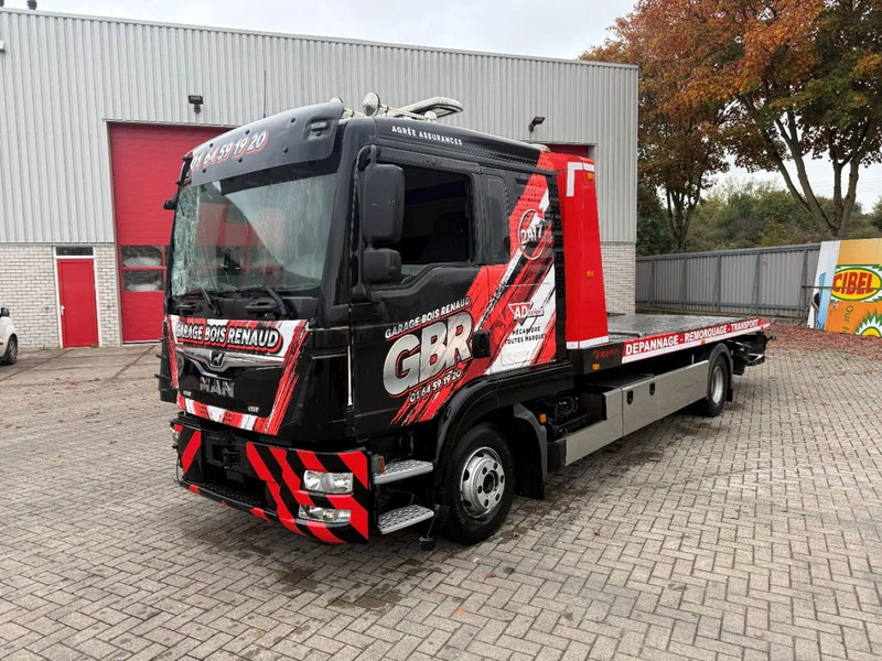 MAN TGL 12.250 / ENGINE RUNNING / ONLY:276364 KM / TOW-TRUCK / CLEPEL / WINCH / REMOTE / AUTOMATIC / EURO-6 / 2018 - Эвакуатор: фото 2 MAN TGL 12.250 / ENGINE RUNNING / ONLY:276364 KM / TOW-TRUCK / CLEPEL / WINCH / REMOTE / AUTOMATIC / EURO-6 / 2018 - Эвакуатор: фото 2
