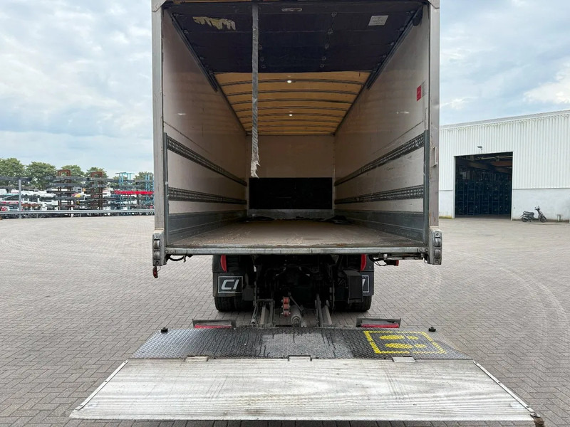 Mercedes-Benz Atego 1218 / ENGINE RUNNING / ONLY:204997 KM / CLOSED BOX / PLATFORM 1500KG / LWDS / AIRCO / AUTOMATIC / EURO-6 / 2017 - Грузовик с закрытым кузовом: фото 5 Mercedes-Benz Atego 1218 / ENGINE RUNNING / ONLY:204997 KM / CLOSED BOX / PLATFORM 1500KG / LWDS / AIRCO / AUTOMATIC / EURO-6 / 2017 - Грузовик с закрытым кузовом: фото 5