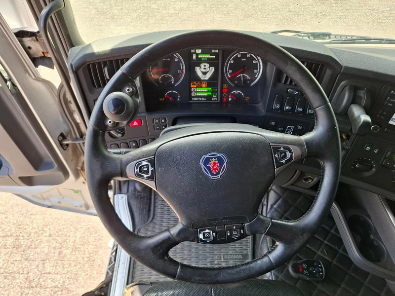 Грузовик-шасси Scania R580 V8 / RETARDER / LIFT+LENKACHSE / FULL-AIR / PLATFORM 2000 KG / NAVI / LEATHER / AIRCO / AUTOMATIC / EURO-6 / 2014: фото 18
