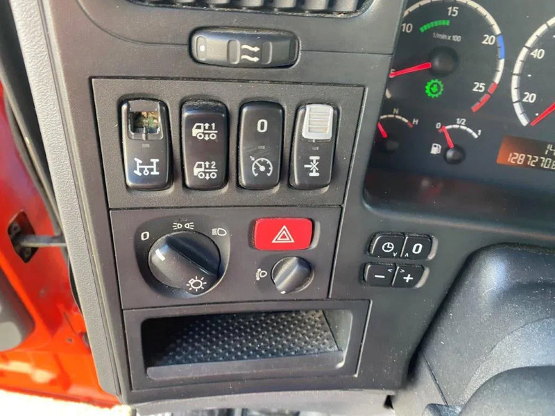 Тягач Scania R420 / HYDRAULICS / ALCOA / AIRCO / GOOD CONDITION / MANUAL / EURO-4 / 2007: фото 15