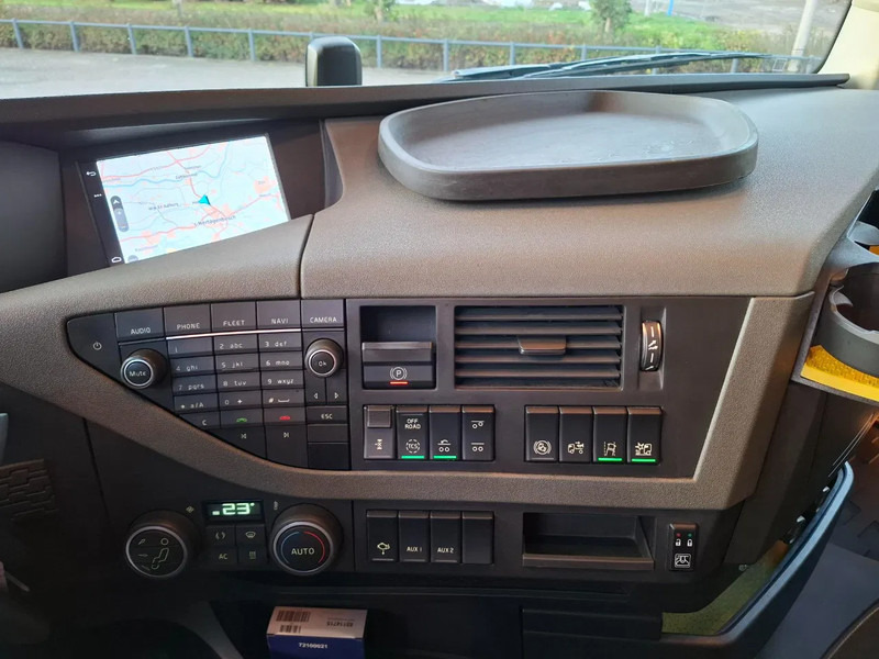 Volvo FH16-750 / BIG AXLE / VEB+ / ONLY:679711 KM / TECHNICAL 70TON / 9TON FRONT AXLE / INLINER / FULL-AIR / AUTOMATIC / EURO-6 / 2018 в лизинг Volvo FH16-750 / BIG AXLE / VEB+ / ONLY:679711 KM / TECHNICAL 70TON / 9TON FRONT AXLE / INLINER / FULL-AIR / AUTOMATIC / EURO-6 / 2018: фото 18