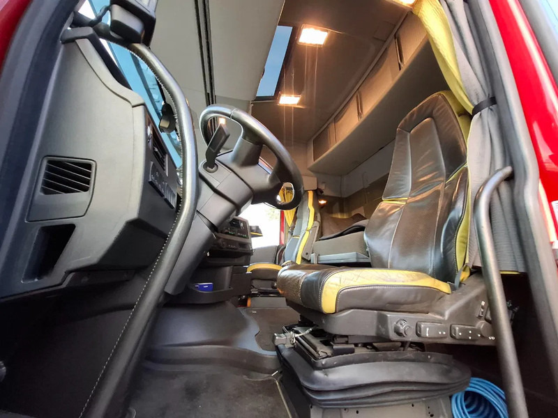 Volvo FH16-750 / BIG AXLE / VEB+ / ONLY:679711 KM / TECHNICAL 70TON / 9TON FRONT AXLE / INLINER / FULL-AIR / AUTOMATIC / EURO-6 / 2018 в лизинг Volvo FH16-750 / BIG AXLE / VEB+ / ONLY:679711 KM / TECHNICAL 70TON / 9TON FRONT AXLE / INLINER / FULL-AIR / AUTOMATIC / EURO-6 / 2018: фото 11