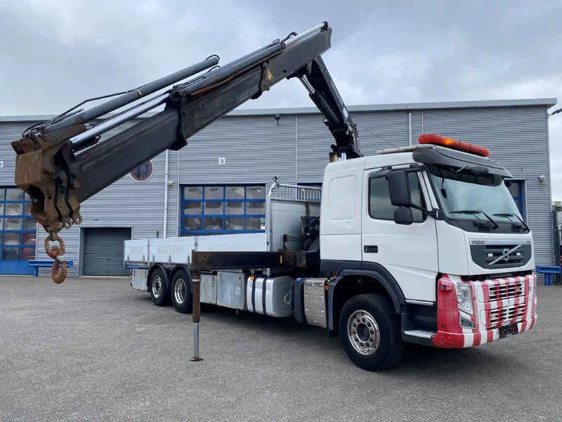 Volvo FM11-370 / CRANE HMF 2020-K4 REMOTE / ONLY:371226 KM / LIFT AXLE / FULL-AIR / AIRCO / AUTOMATIC / EURO-5 / 2012 - Автоманипулятор: фото 2 Volvo FM11-370 / CRANE HMF 2020-K4 REMOTE / ONLY:371226 KM / LIFT AXLE / FULL-AIR / AIRCO / AUTOMATIC / EURO-5 / 2012 - Автоманипулятор: фото 2