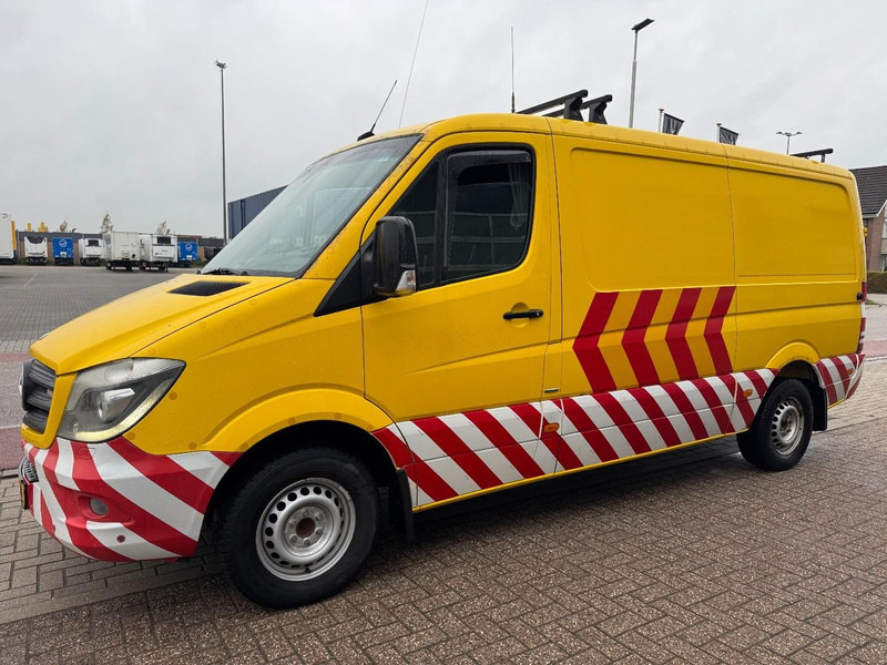 Цельнометаллический фургон Mercedes-Benz 319 L2/H1 BF3 Begleit-/Convooi-/Begleiding-/Camper: фото 6 Цельнометаллический фургон Mercedes-Benz 319 L2/H1 BF3 Begleit-/Convooi-/Begleiding-/Camper: фото 6