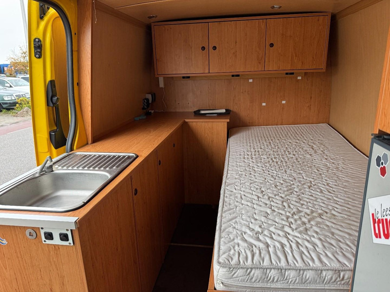 Цельнометаллический фургон Mercedes-Benz 319 L2/H1 BF3 Begleit-/Convooi-/Begleiding-/Camper: фото 13 Цельнометаллический фургон Mercedes-Benz 319 L2/H1 BF3 Begleit-/Convooi-/Begleiding-/Camper: фото 13