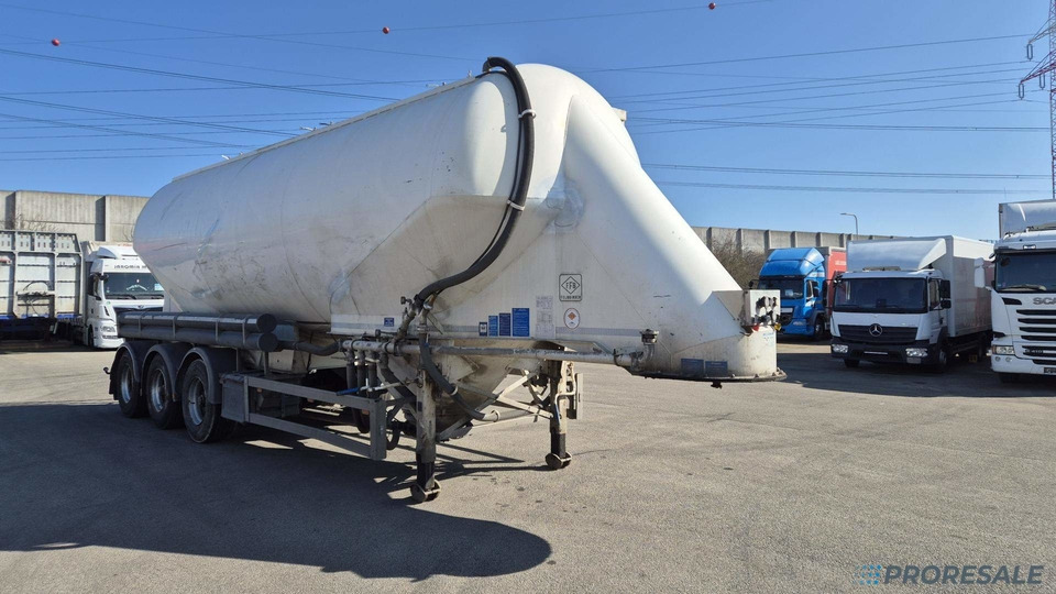 OSTATNÍ FELDBINDER EUT 40.3 SILOCISTERNA - 2 komory - 40 m3 - Полуприцеп цистерна для сыпучих грузов: фото 1 OSTATNÍ FELDBINDER EUT 40.3 SILOCISTERNA - 2 komory - 40 m3 - Полуприцеп цистерна для сыпучих грузов: фото 1