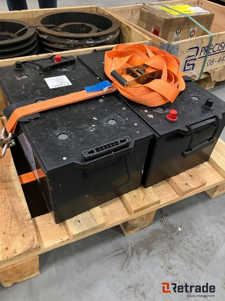 2 stk batterier - Аккумулятор для Строительной техники: фото 2 2 stk batterier - Аккумулятор для Строительной техники: фото 2