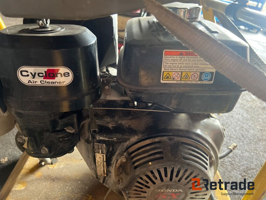 Asfaltsag Wacker Neuson - Строительное оборудование: фото 5 Asfaltsag Wacker Neuson - Строительное оборудование: фото 5