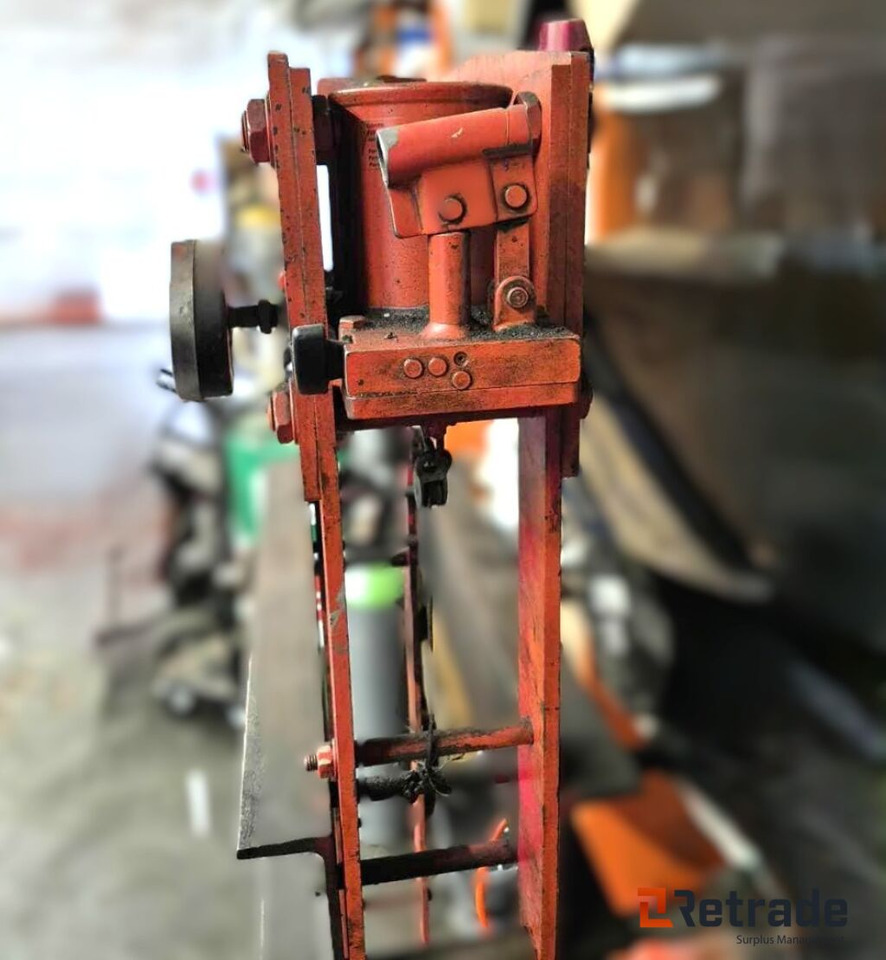 Rodac ROPPA 30 – Kraftig 30-tonns verkstedpresse - Промышленное оборудование: фото 1 Rodac ROPPA 30 – Kraftig 30-tonns verkstedpresse - Промышленное оборудование: фото 1