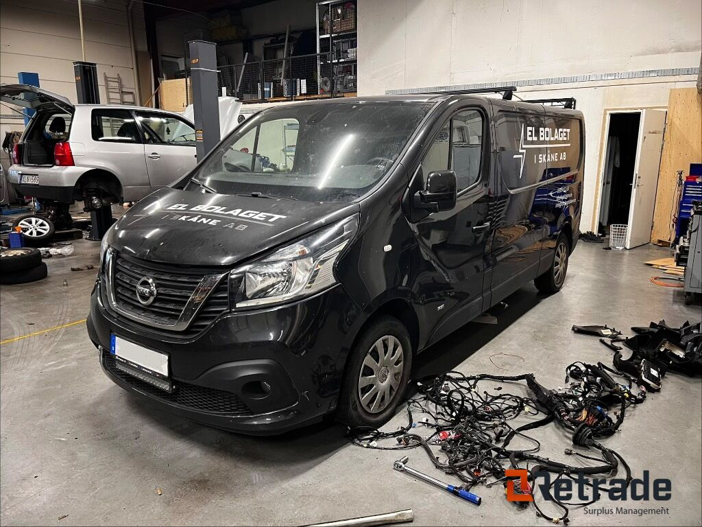 Reparationsobjekt Skåpbil Nissan NV300, 2019, Manuell, Låga Mil - Легковой автомобиль: фото 1 Reparationsobjekt Skåpbil Nissan NV300, 2019, Manuell, Låga Mil - Легковой автомобиль: фото 1