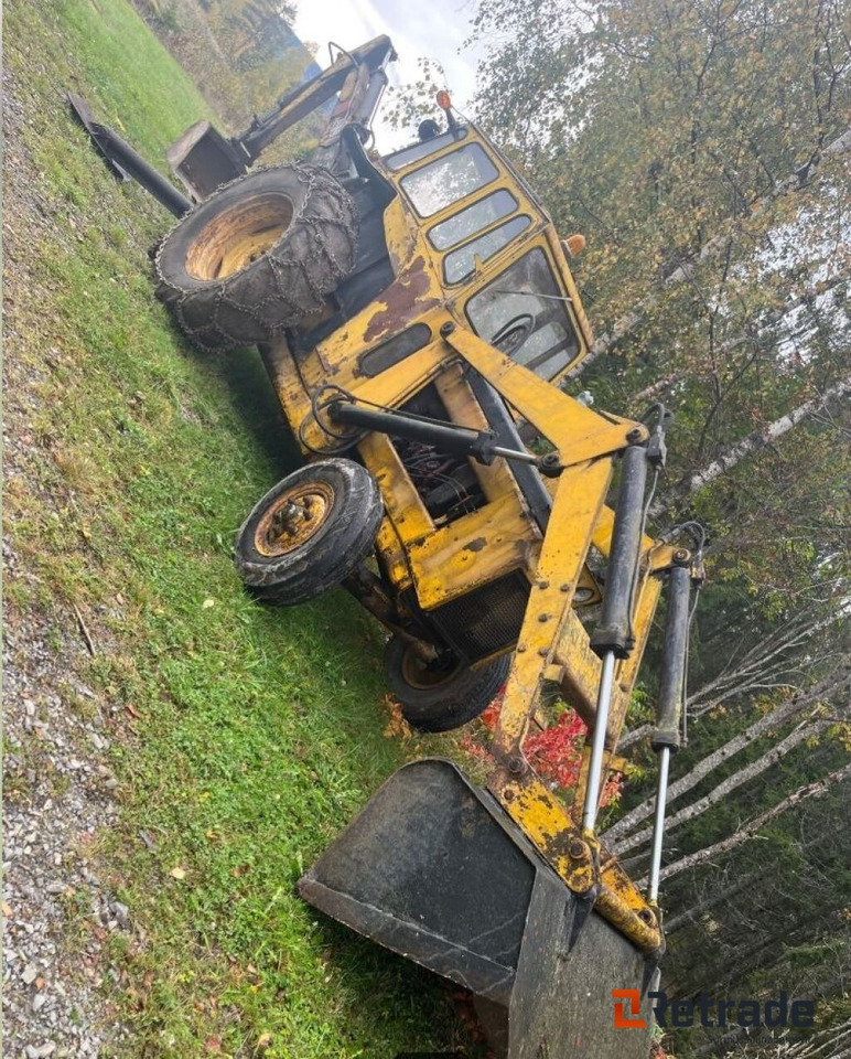 Traktorgraver HYMAS /NUFFIELD - Строительная техника: фото 2 Traktorgraver HYMAS /NUFFIELD - Строительная техника: фото 2