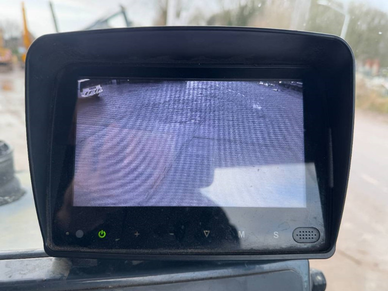 Каток Bomag BW174AD - Tandem Roller / Backup Camera: фото 11 Каток Bomag BW174AD - Tandem Roller / Backup Camera: фото 11