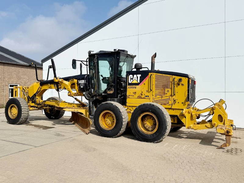 Cat 140M AWD 6x6 VHP Plus - Snowblade/ Ripper - Грейдер: фото 2 Cat 140M AWD 6x6 VHP Plus - Snowblade/ Ripper - Грейдер: фото 2