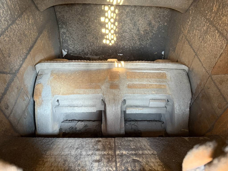 Мобильная дробилка Kleemann MR130ZS EVO K024 Impact Crusher - Dutch Machine!: фото 17 Мобильная дробилка Kleemann MR130ZS EVO K024 Impact Crusher - Dutch Machine!: фото 17